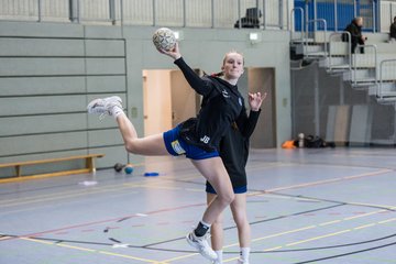 Bild 192 - wBJ HTS/BW96 Handball - Niendorfer TSV : Ergebnis: 27:27